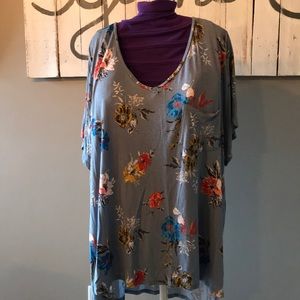 Floral high/low tee - Maurice’s